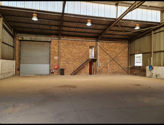 510M² WAREHOUSE TO LET IN WADEVILLE